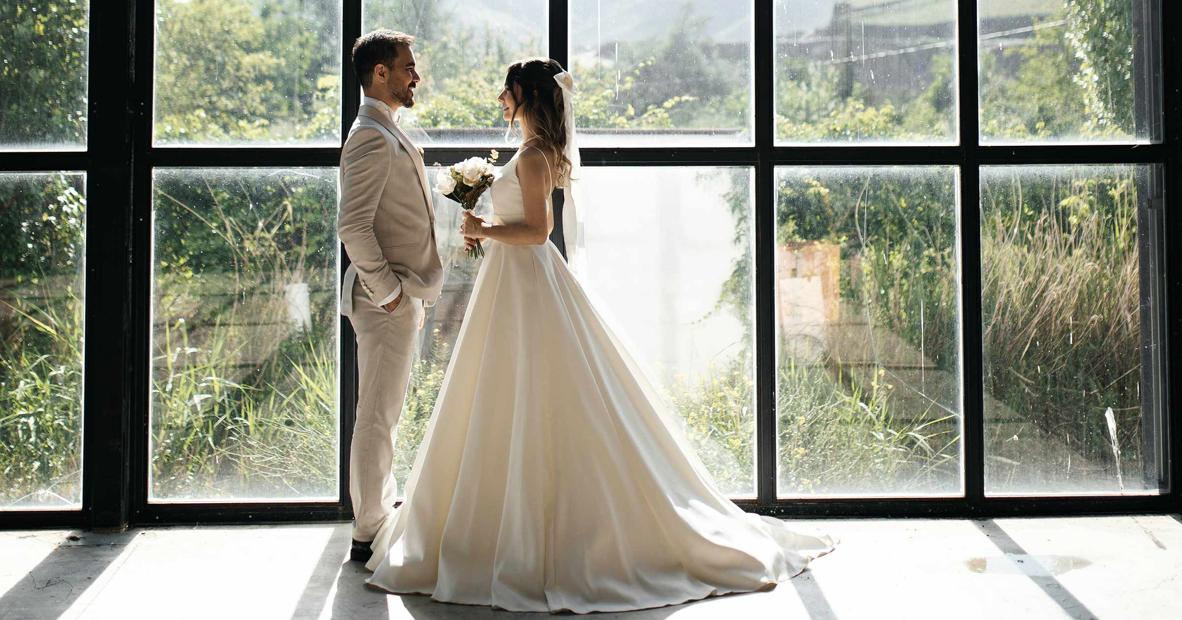 The Instagram Aesthetic vs The Album Aesthetic: How Social Media Reshaped Wedding Photography