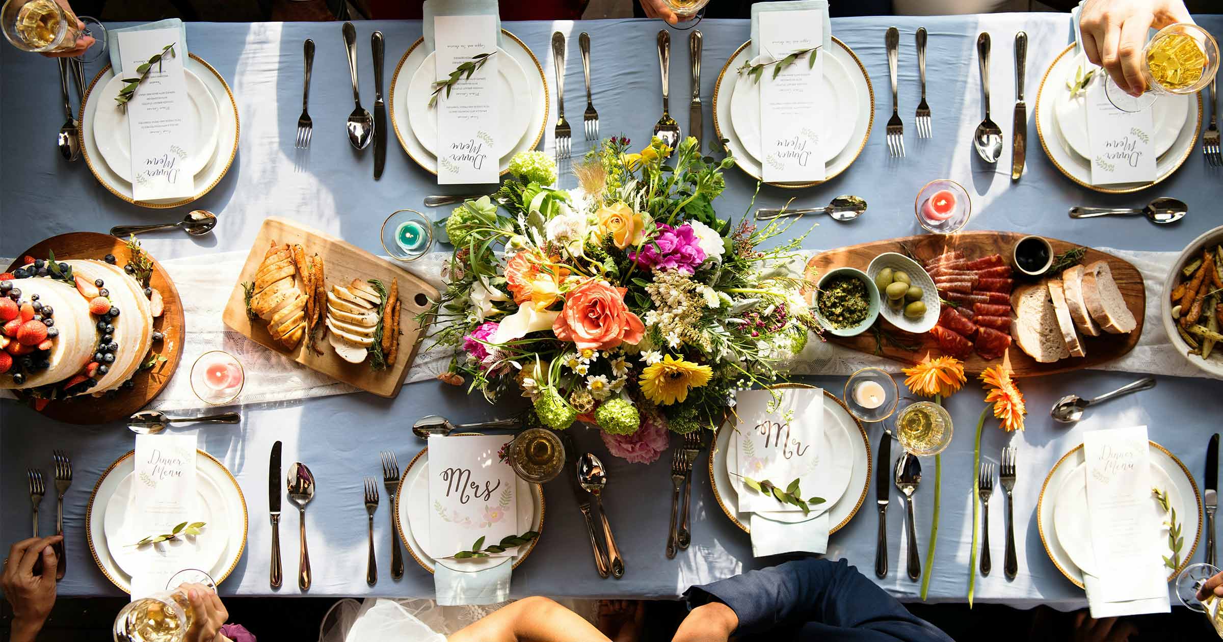 The Mobile Viewing Shift: How Smartphone Screens Changed Wedding Film Consumption — And What It Means for Videographers